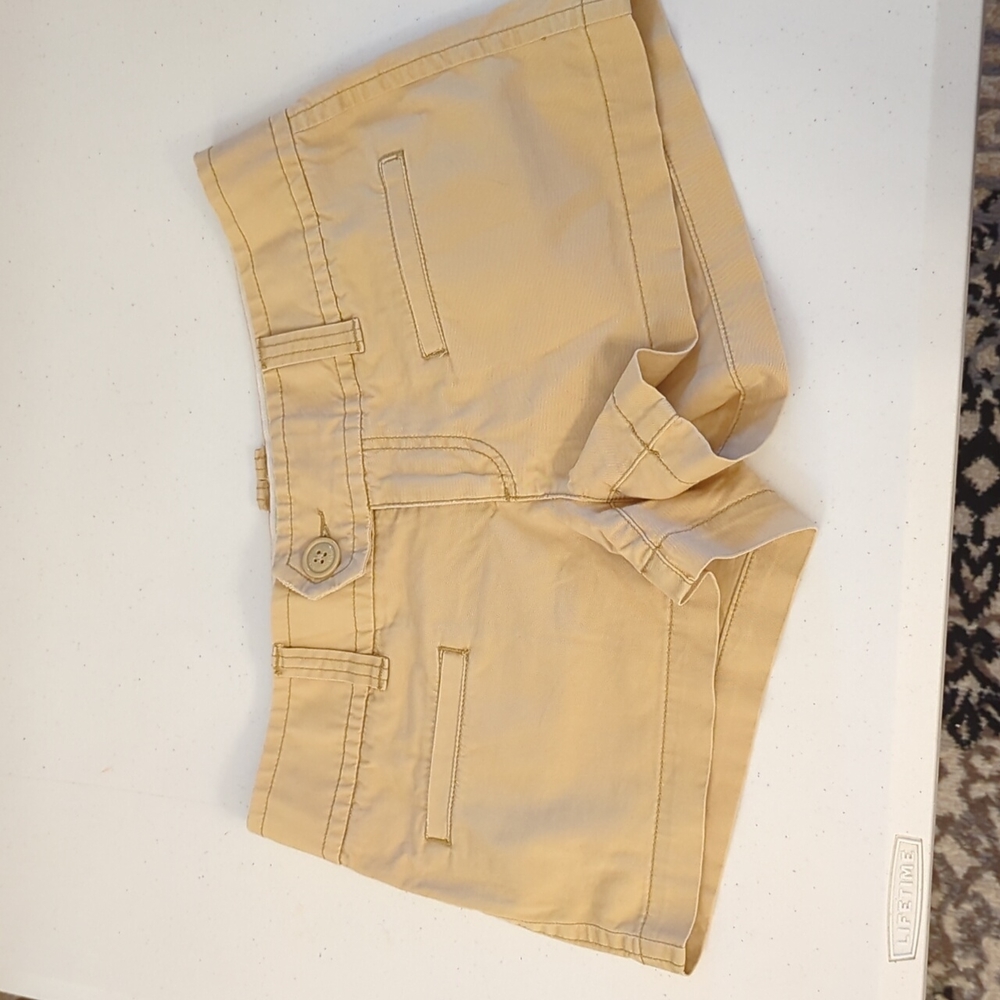American Eagle Outfitters shorts